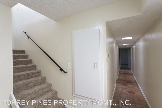 Building Photo - 506 Toyne St