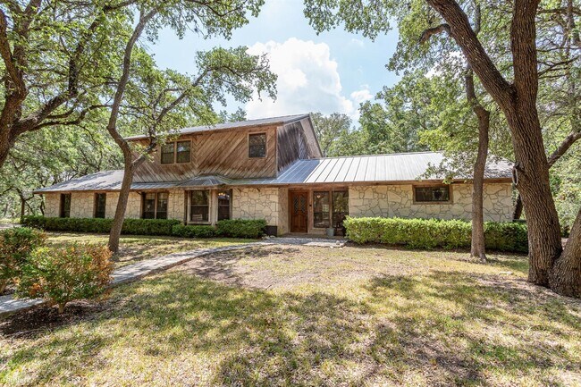 Foto del edificio - 4 br, 2 bath House - 2009 Crosscreek Trl