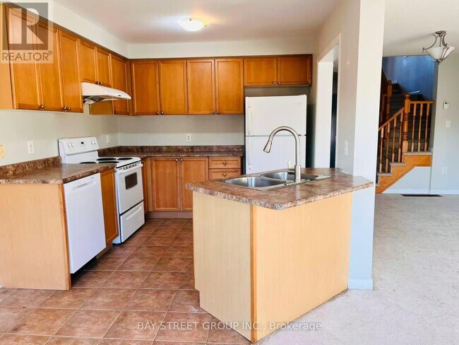 Building Photo - 253 Weldon Rd