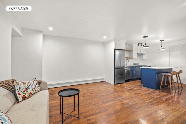 Building Photo - 219 St James Pl