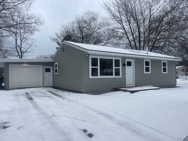 Primary Photo - 2415 S 22nd St