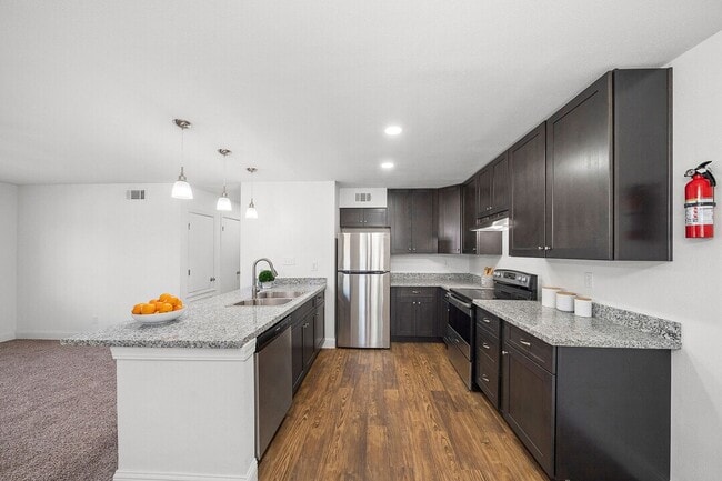 Building Photo - Save $500 Instantly – Ask About Our Curren...