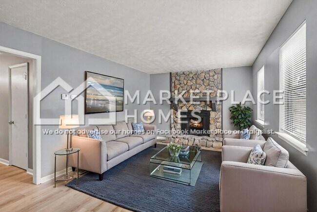 Building Photo - 956 Windwood Ct