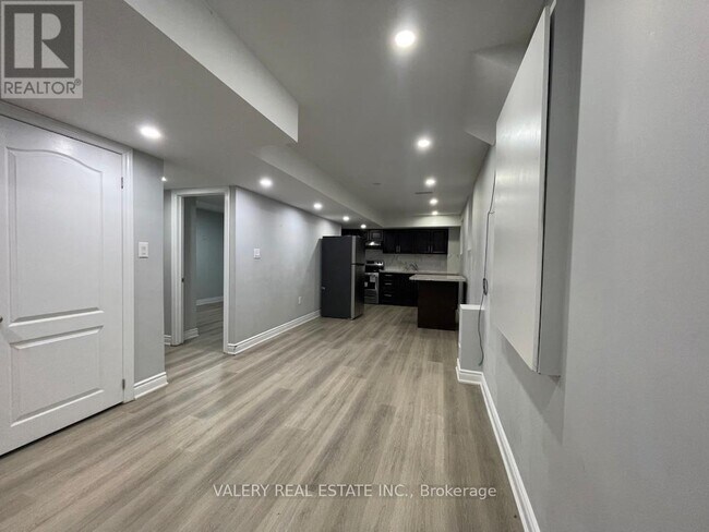 Photo du bâtiment - 13 Frampton Rd