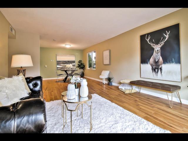 living room - 293 Tradewinds Dr