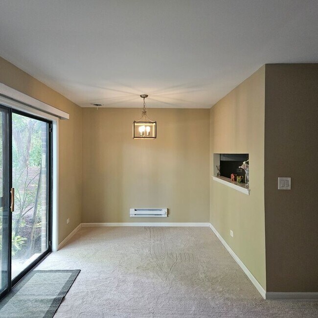 Foto del edificio - 260 E Court of Shorewood