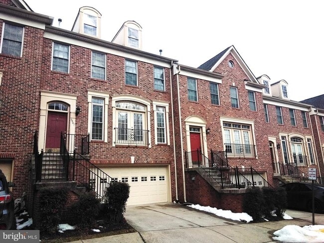 Building Photo - 6403 Velliety Ln