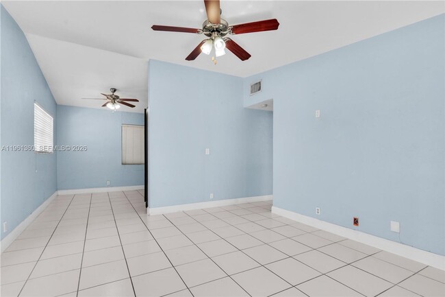 Building Photo - 11535 Lincoln Blvd