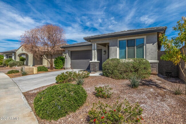 Foto del edificio - 2117 N 209th Ln