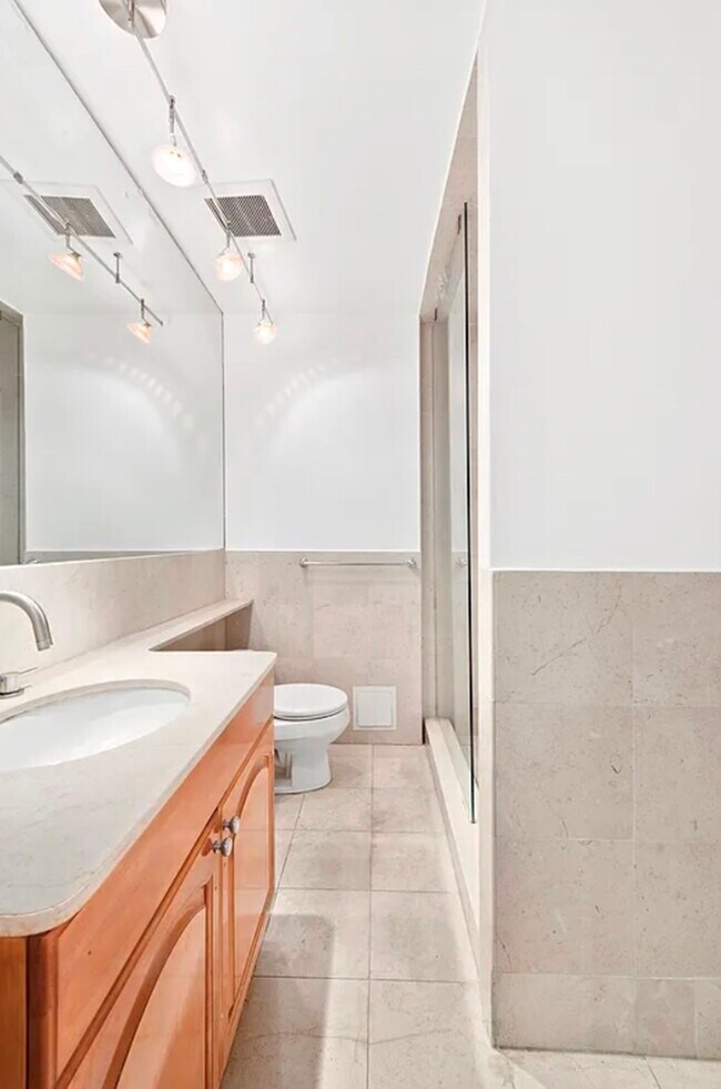 Foto del edificio - 59 E 73rd St