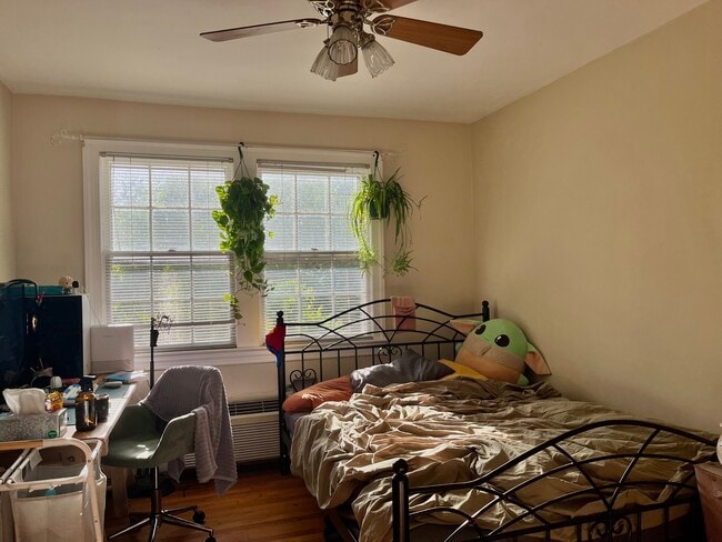Bedroom - 715 S Washington St