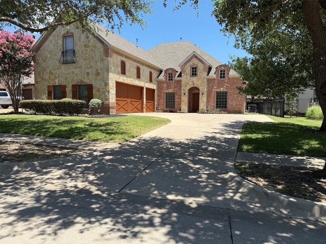 Photo - 2207 Canterbury Drive Unit House