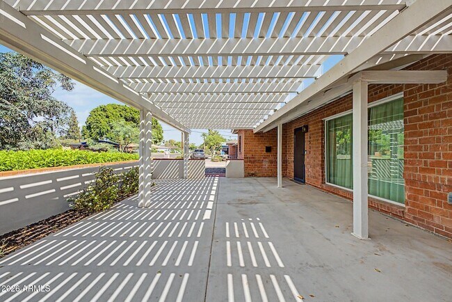 Foto del edificio - 5539 N 19th St