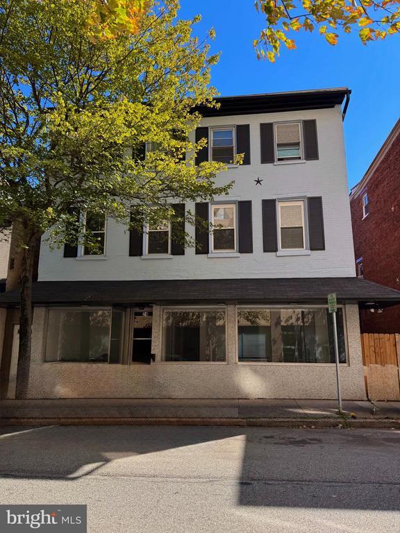 Building Photo - 24 N Charlotte St