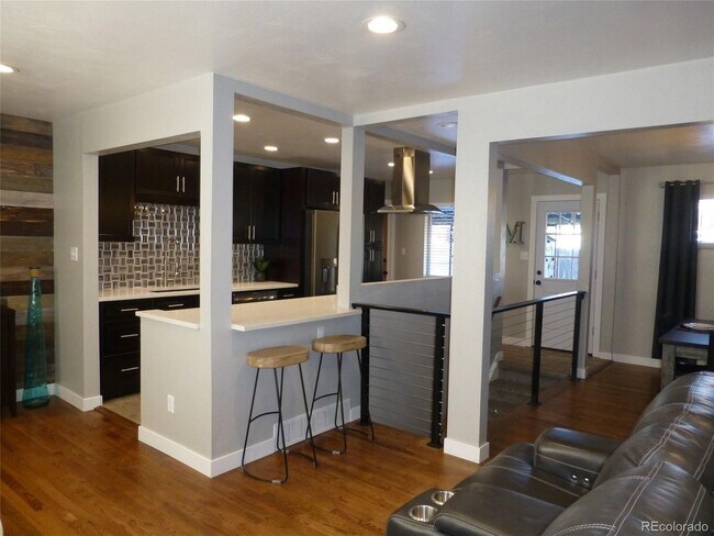Building Photo - Stunning 4 bedroom Ranch home in Southwest...