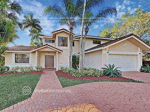 Building Photo - 16101 SW 153rd Ave