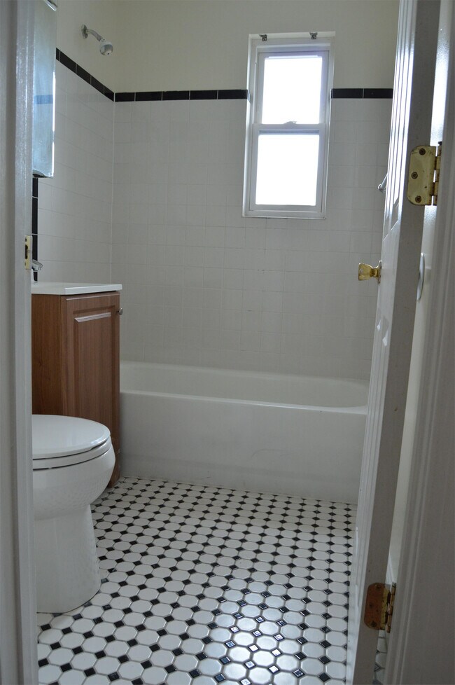 Foto del edificio - 713 Brandywine St SE