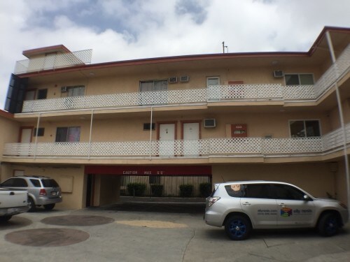 Building Photo - 15525 Nordhoff St