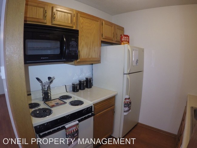Building Photo - 2807 S Beck Ln