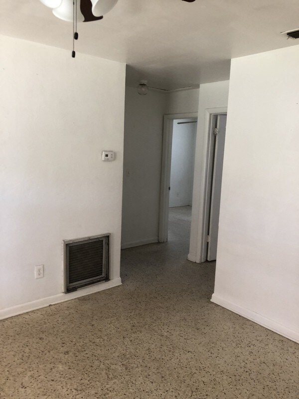Foto del edificio - 29 E Wallace St