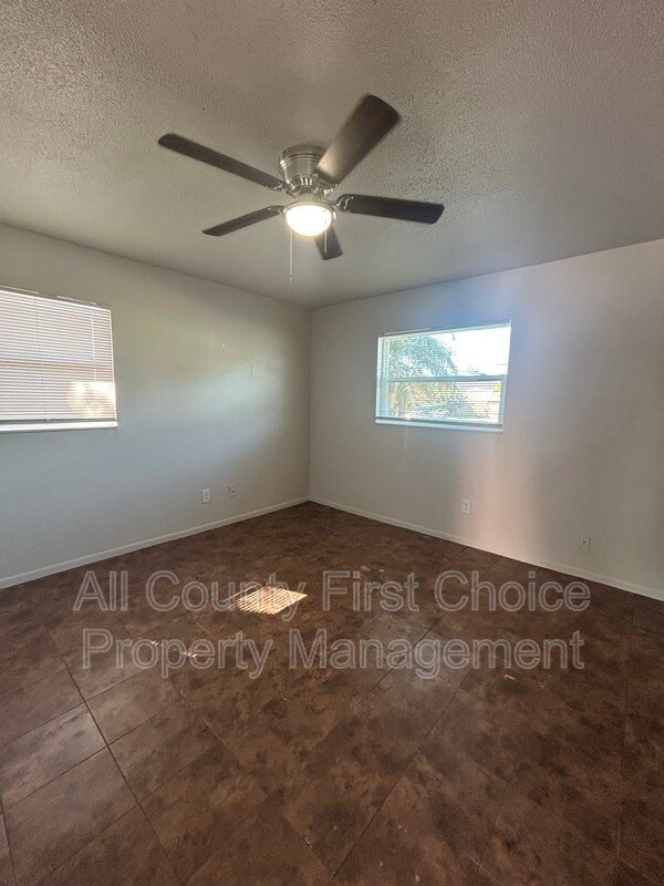 Foto del edificio - 3071 Park Ln