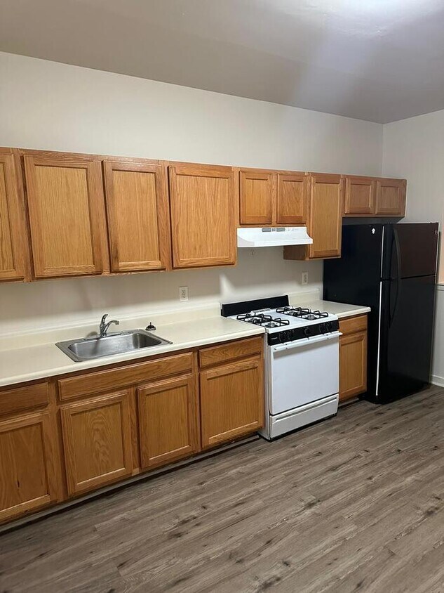 Foto del edificio - 2005 Penrose Ave