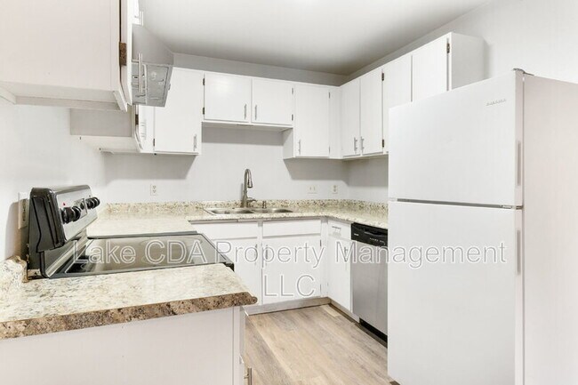Foto del edificio - 1099 Woolsey Dr