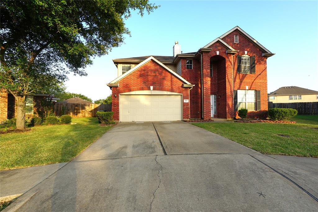 Foto principal - 5427 Rosehaven Ct