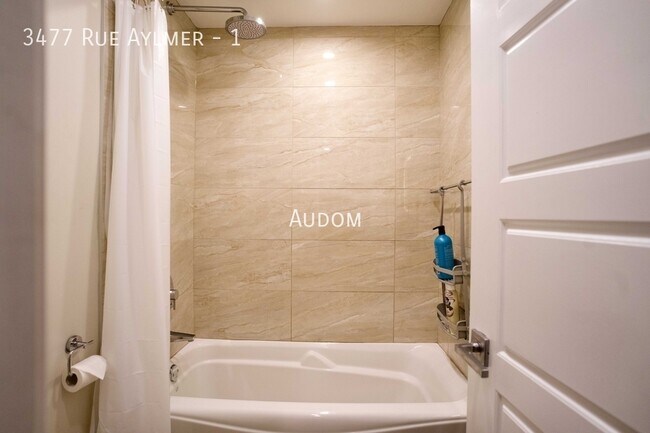 Building Photo - 3477 Rue Aylmer