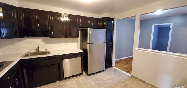Building Photo - 41-64-64 Little Neck Pkwy