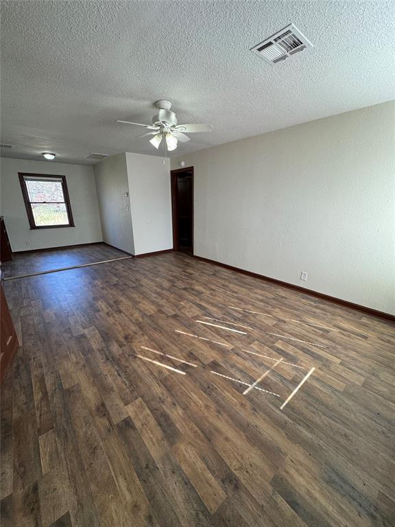 Foto del edificio - 2119 NE 26th St