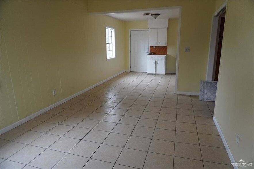 Foto del edificio - 406 S 10th St