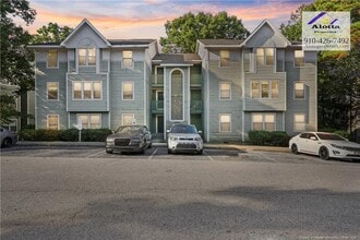 Building Photo - 6800 Willowbrook Dr