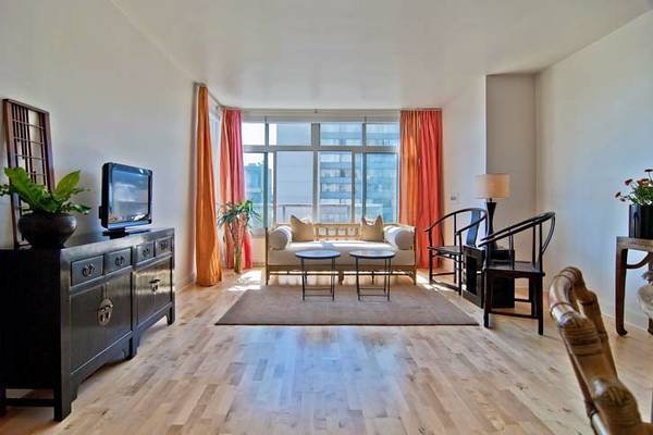 Large living/dining room - 1310 Fillmore St