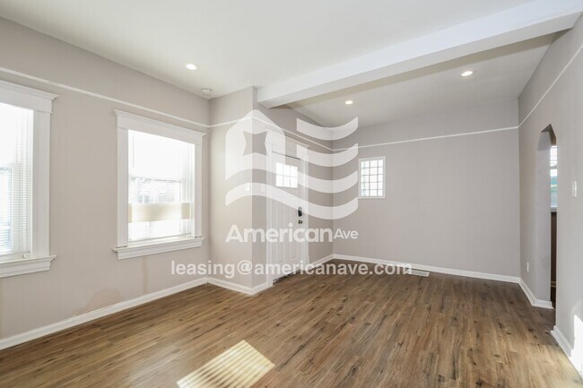 Foto del edificio - 3343 Delor St