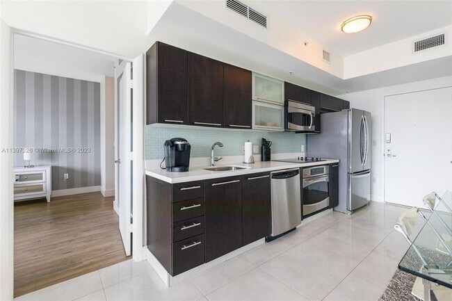 Foto del edificio - 90 SW 3rd St