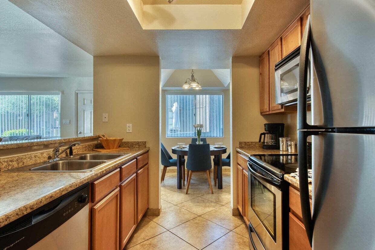 Foto principal - Riverview Townhomes
