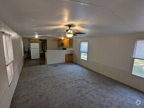 Building Photo - 123 Ransdell Ln