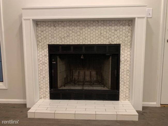 Foto del edificio - 1 br, 1 bath Condo - 4080 E Eagle Bay Dr