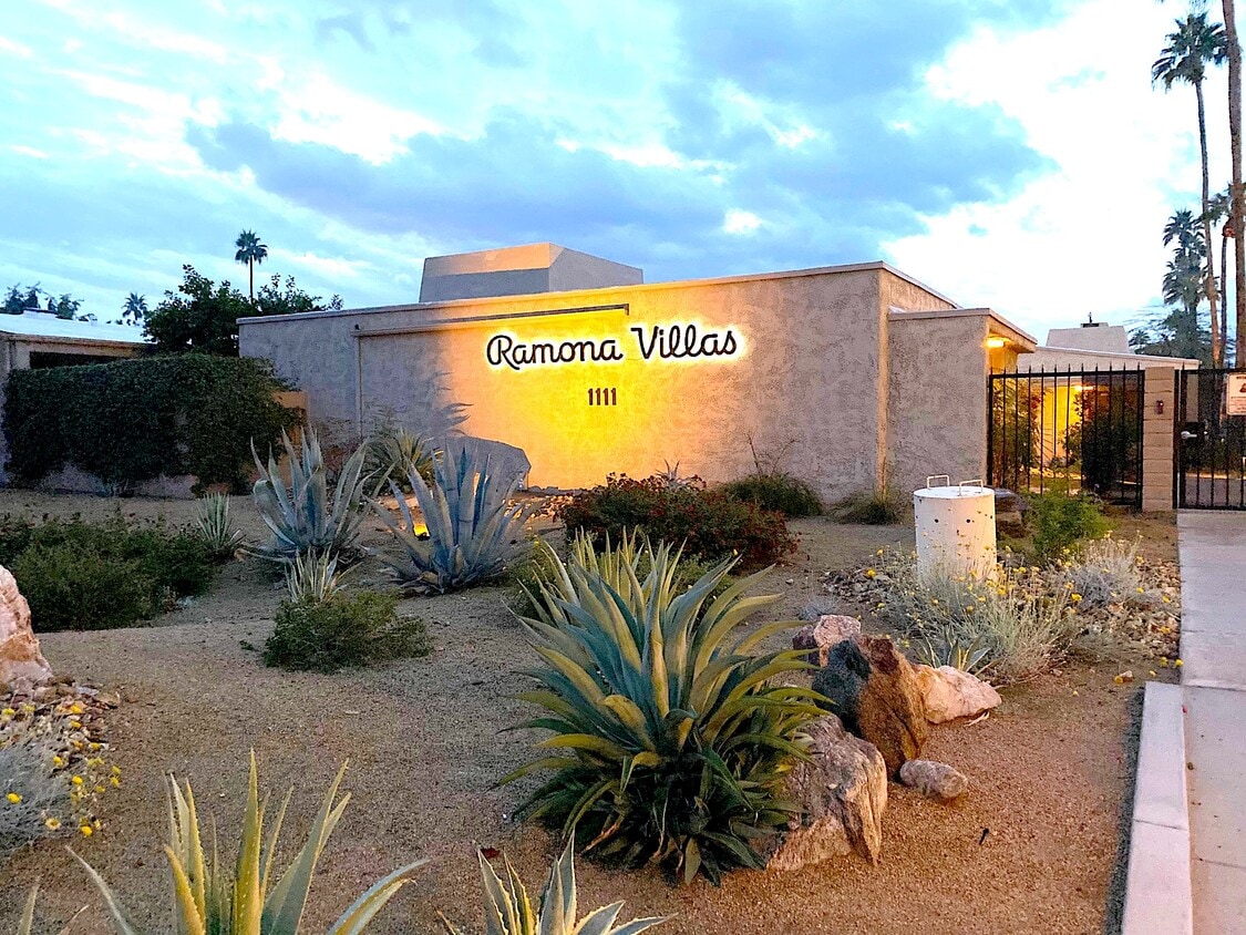 1111 E Ramon Rd Unit 51, Palm Springs, CA 92264 Condo for Rent in