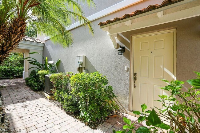 Foto del edificio - 5409 Cove Cir