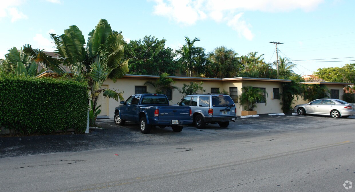 Foto del edificio - 845 N Victoria Park Rd