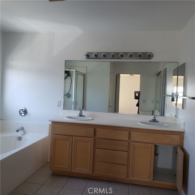 Foto del edificio - 1467 Orange Grove St