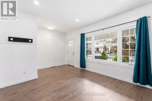 Photo du bâtiment - 103 Case St