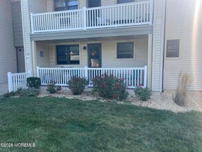 Building Photo - 151 Wharfside Dr
