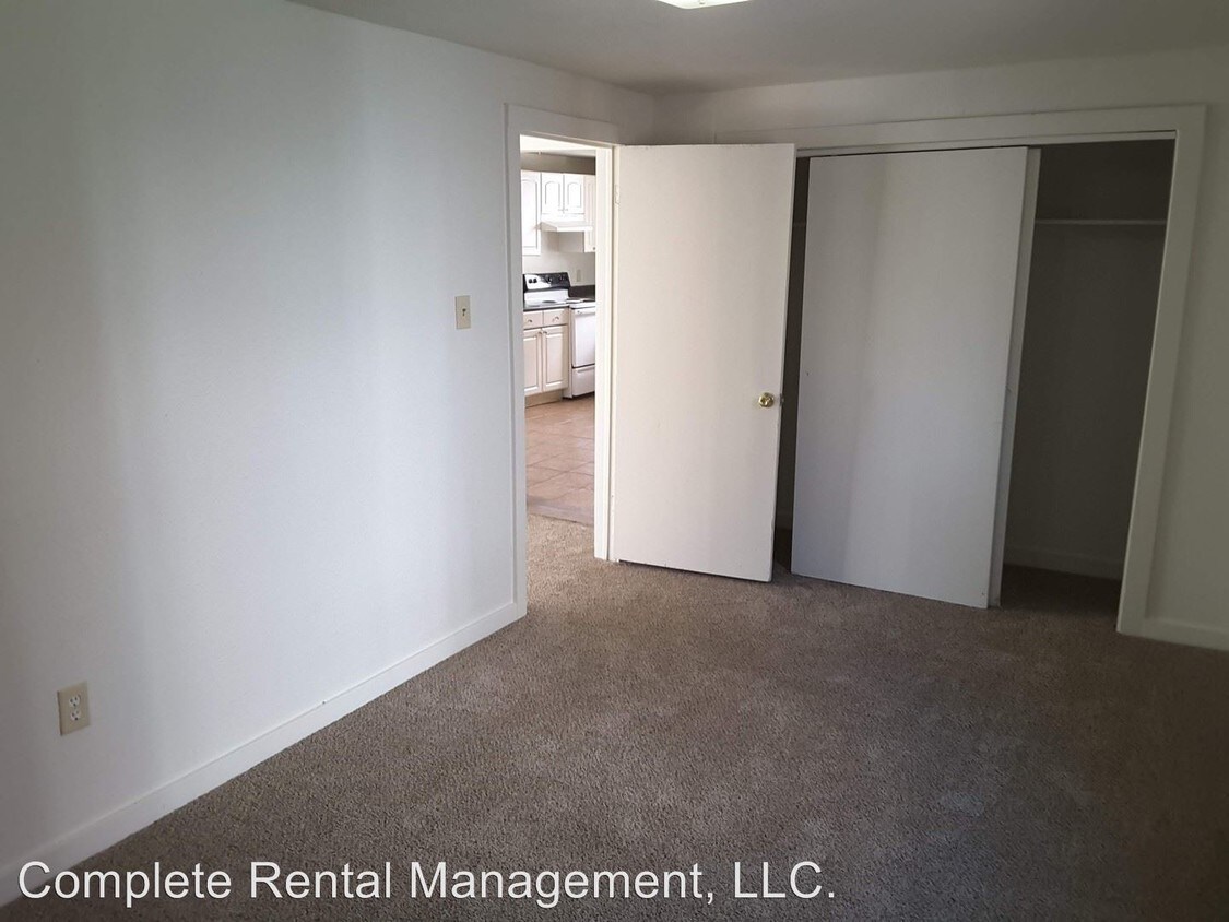 Foto del edificio - 5 br, 2 bath House - 184 Harvard Ave