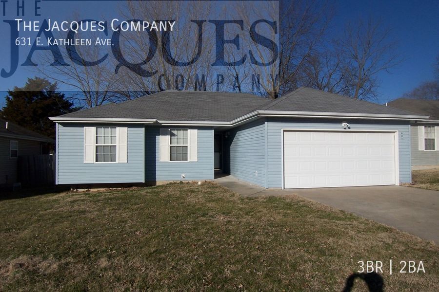Primary Photo - Very Nice 3 Bedroom 2 Bath on North Side