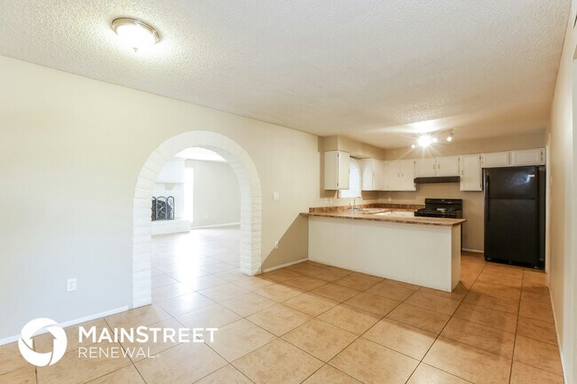 Foto del edificio - 5311 W Holly St