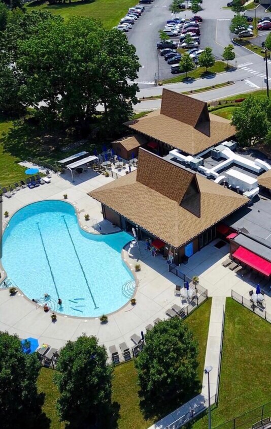 Primary Photo - 1000 Valley Forge Cir