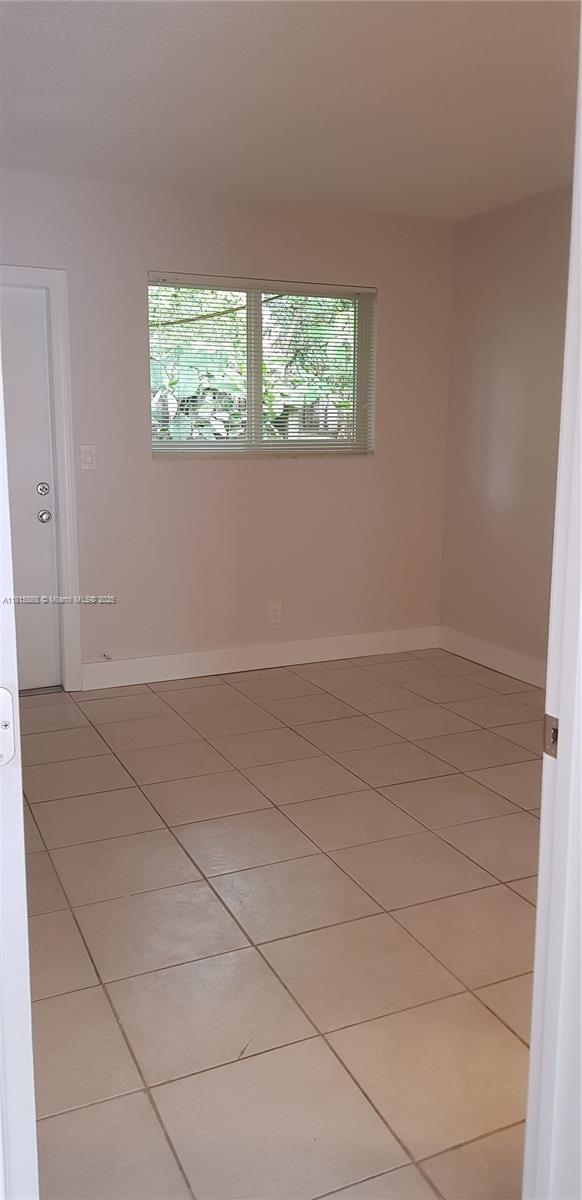 Foto del edificio - 818 SW 4th St